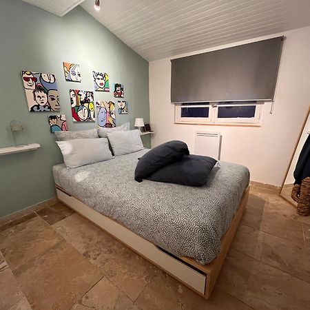Maison Provencale Au Calme De La Campagne Avec Jacuzzi 엑상프로방스 외부 사진