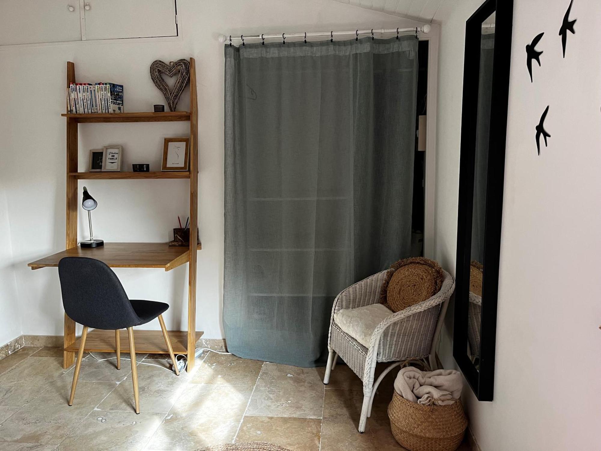 Maison Provencale Au Calme De La Campagne Avec Jacuzzi 엑상프로방스 외부 사진