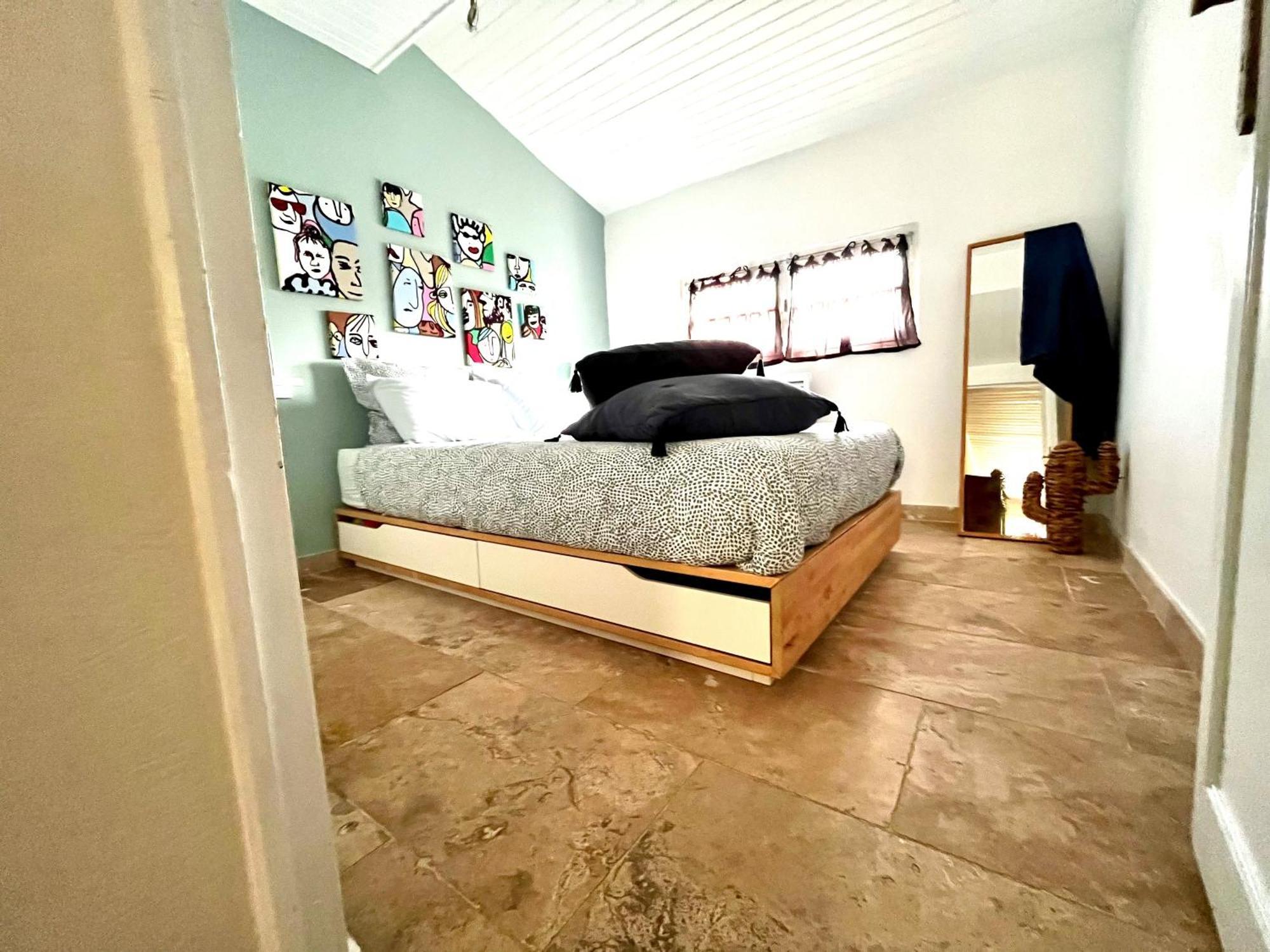 Maison Provencale Au Calme De La Campagne Avec Jacuzzi 엑상프로방스 외부 사진