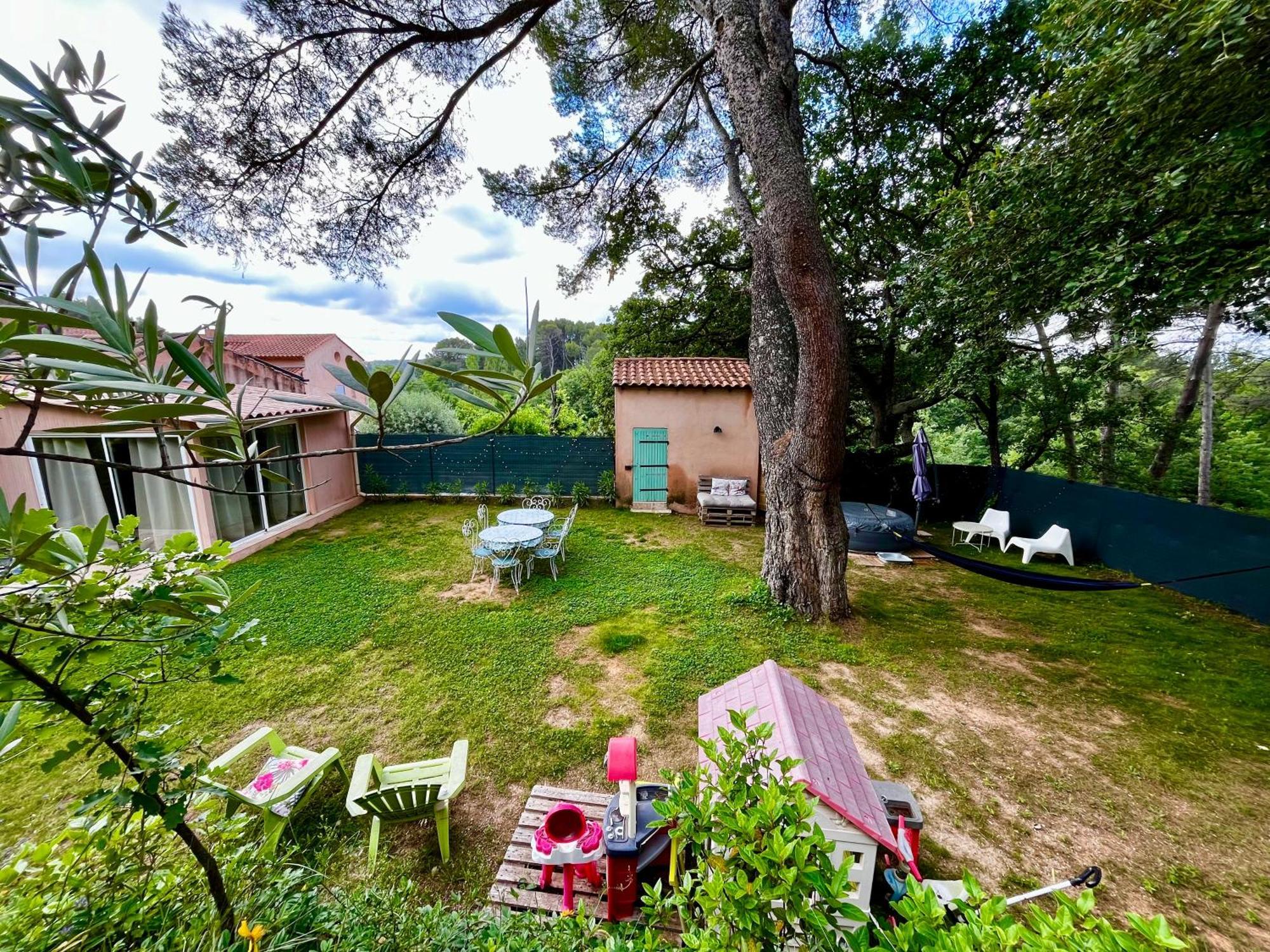 Maison Provencale Au Calme De La Campagne Avec Jacuzzi 엑상프로방스 외부 사진
